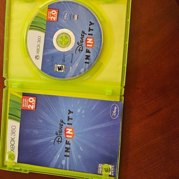XBox  360 Disney Infinity 2.0 Edition.    ITEM #1920 - Picture 2 of 4